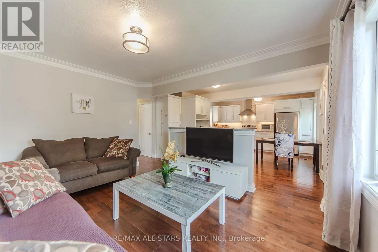 27 MARTINDALE ROAD