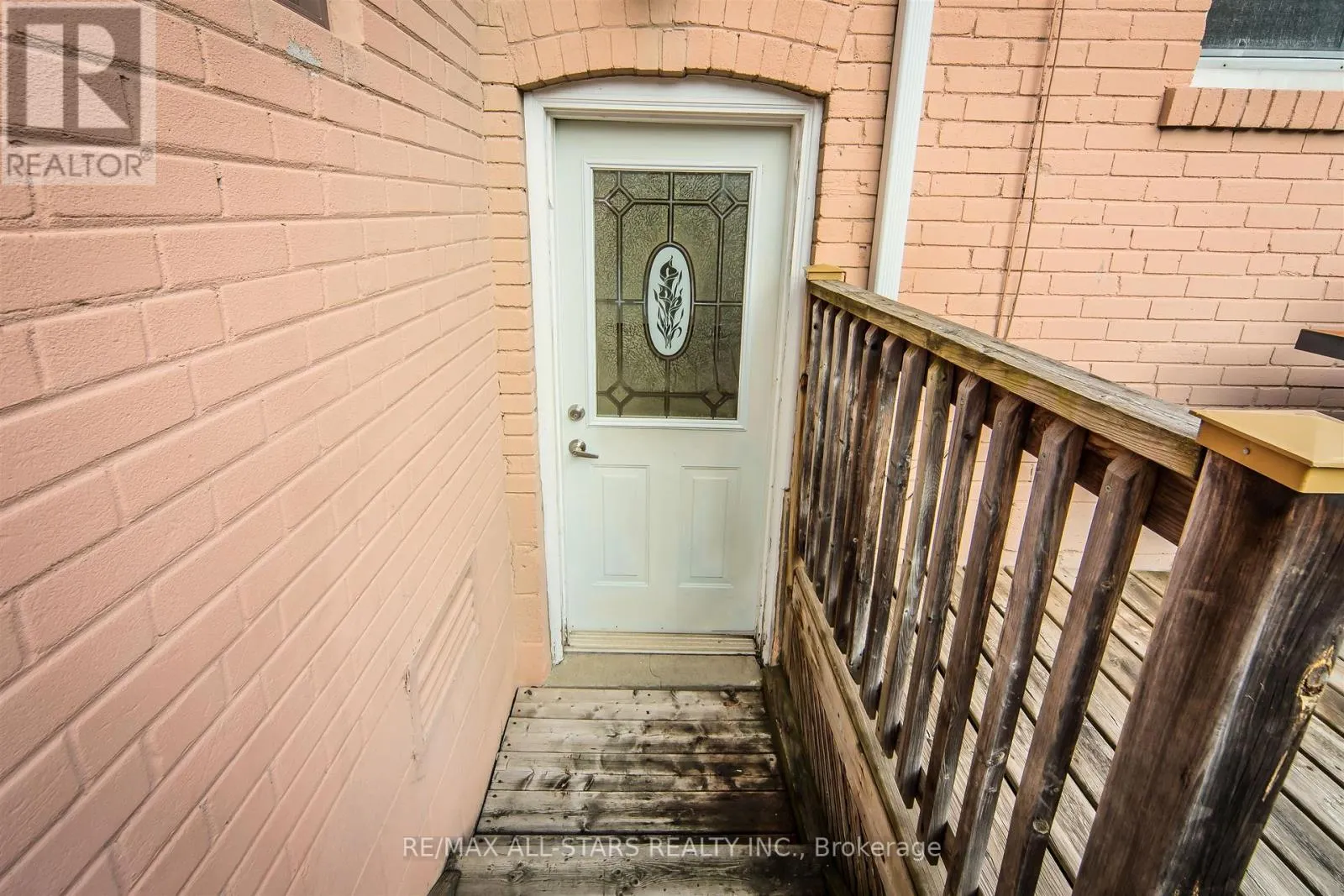 27 MARTINDALE ROAD