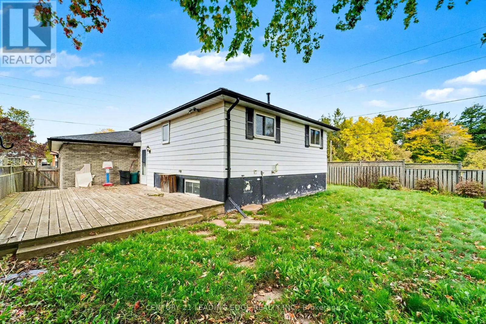 171 PHILLIP MURRAY AVENUE
