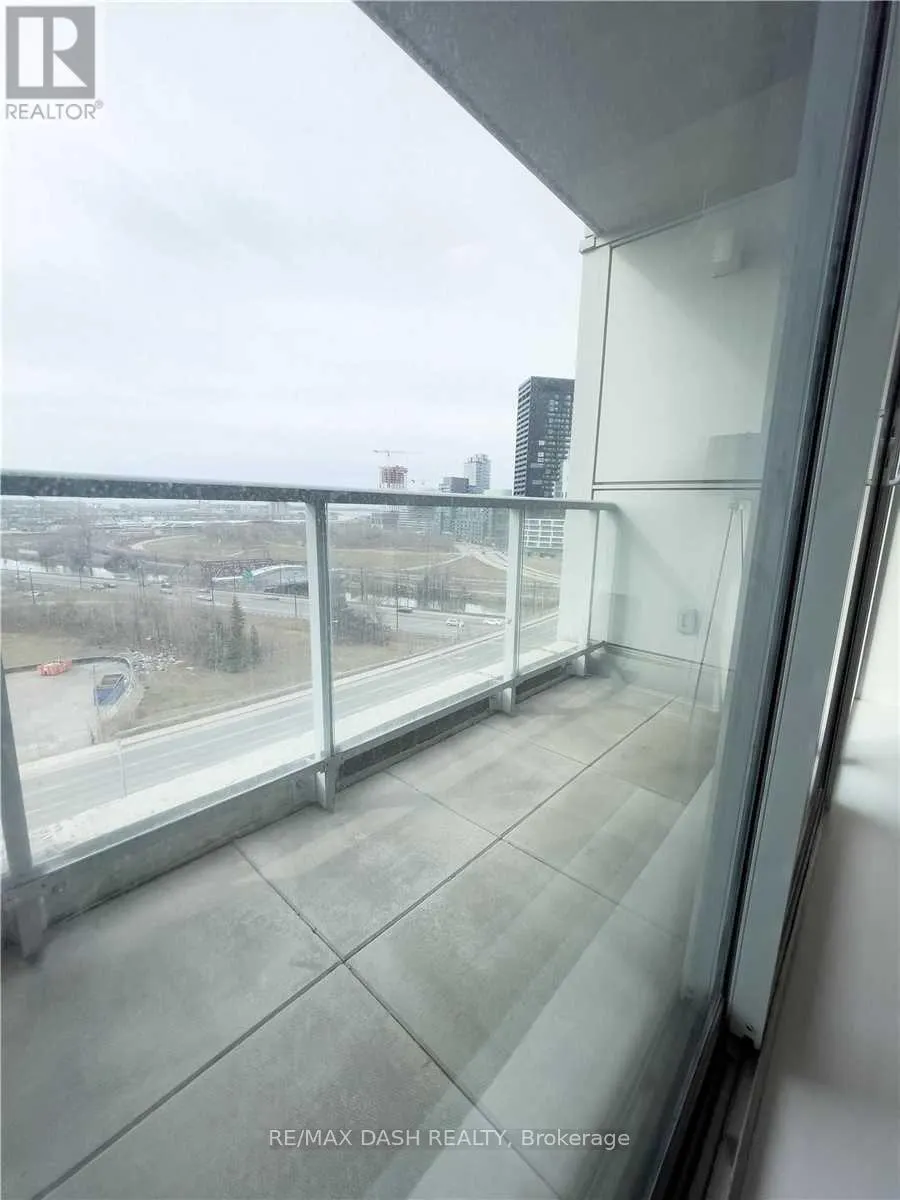 805 - 15 BASEBALL PLACE