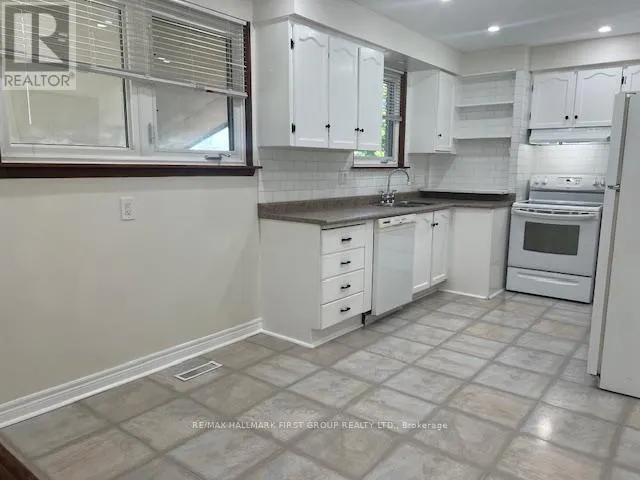 63 TAYLOR ROAD