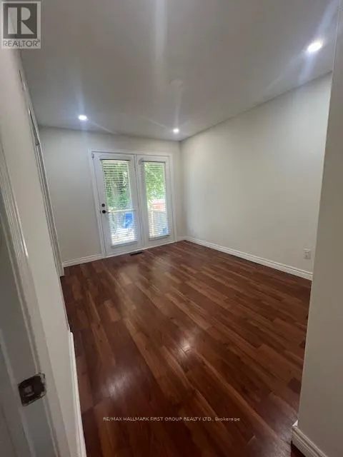 63 TAYLOR ROAD