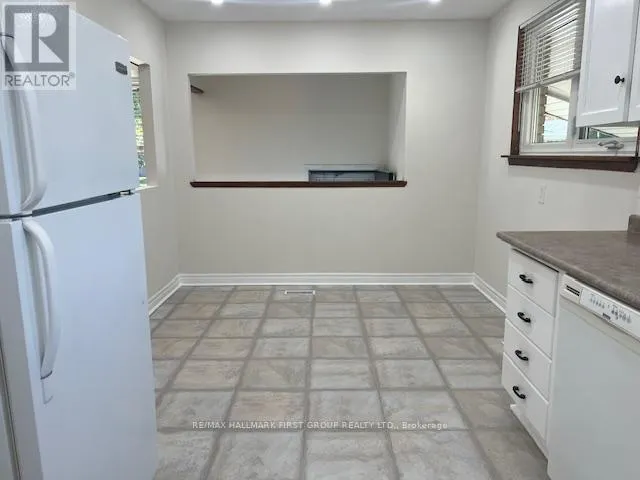 63 TAYLOR ROAD