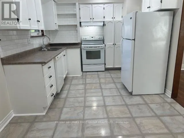 63 TAYLOR ROAD