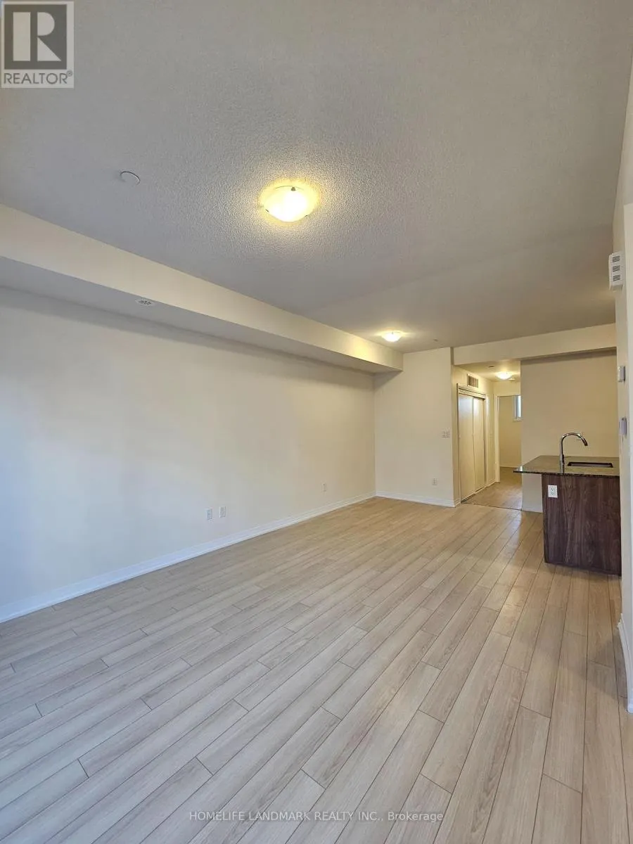 5 - 155 TAPSCOTT ROAD