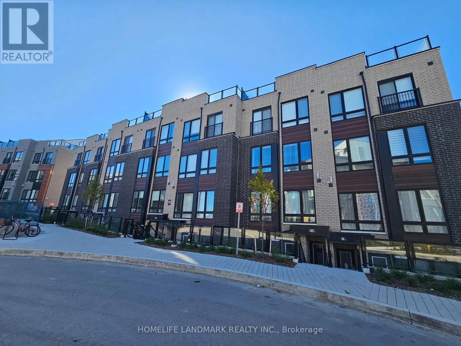 5 - 155 TAPSCOTT ROAD