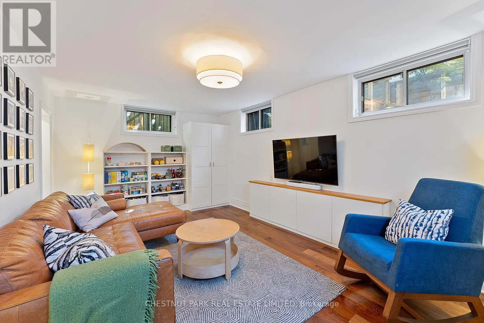 85 EASTWOOD ROAD