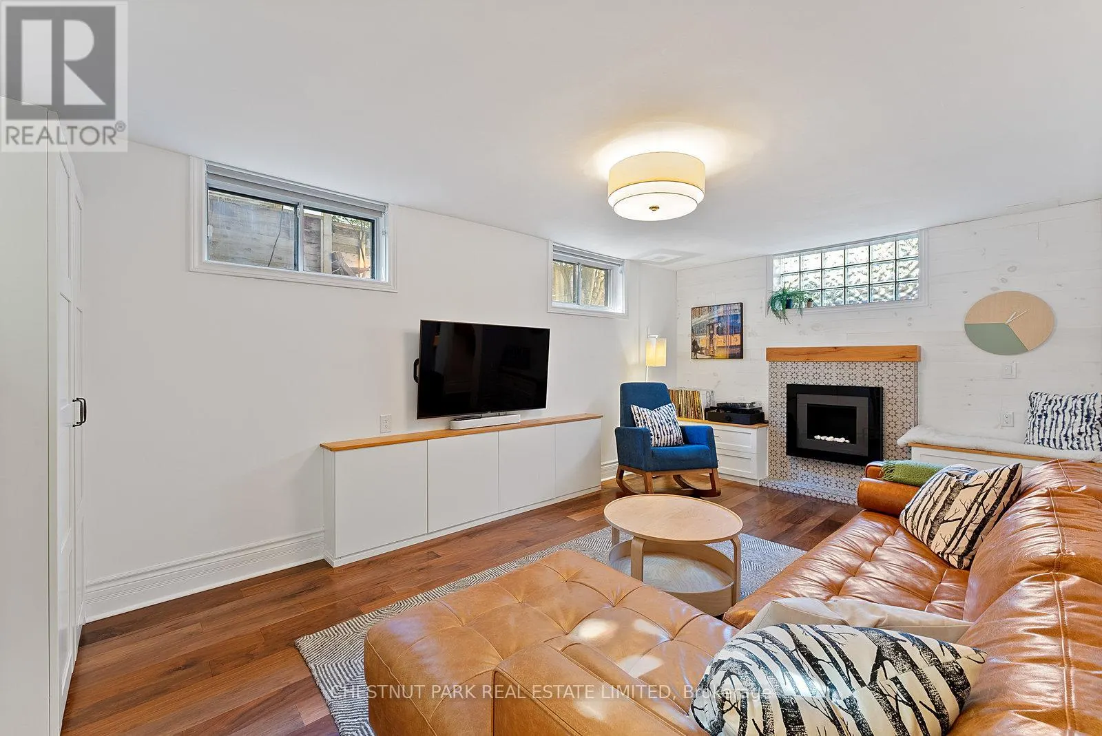 85 EASTWOOD ROAD