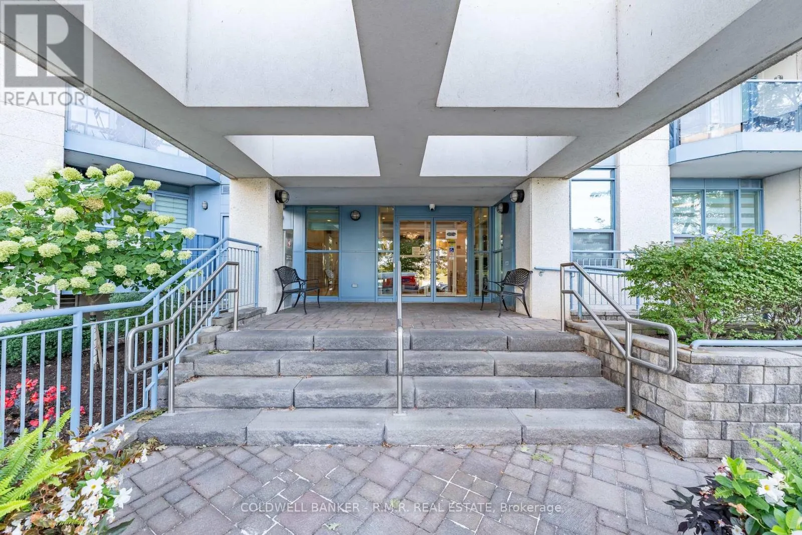 517 - 340 WATSON STREET W, #517