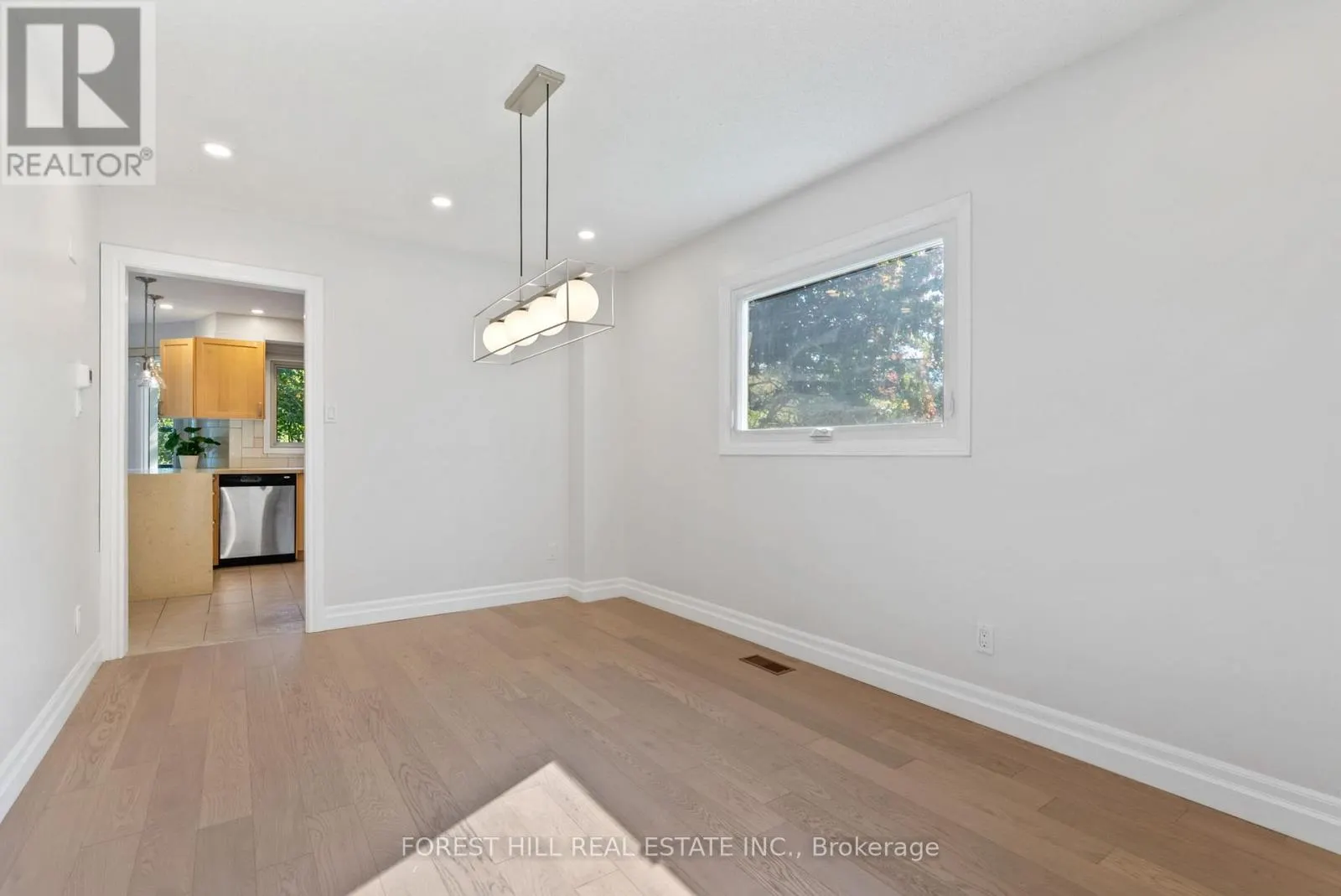 50 BLUEBELL CRESCENT