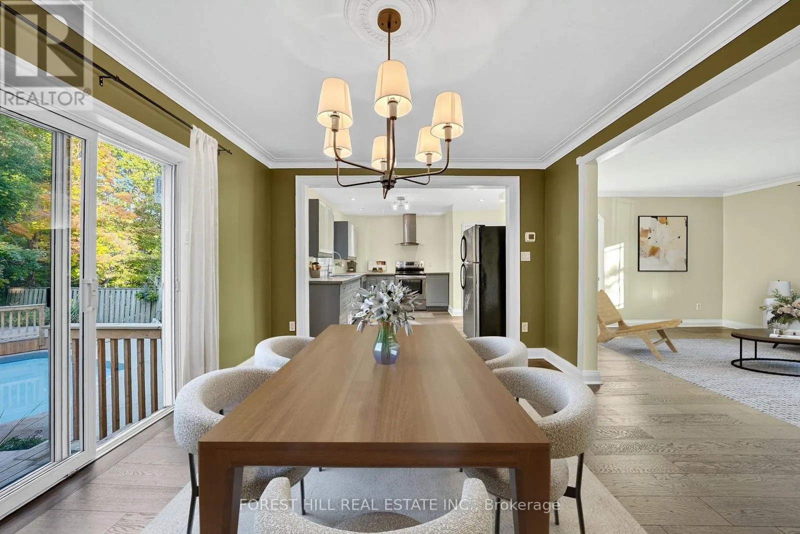 41 CLIFFSIDE DRIVE