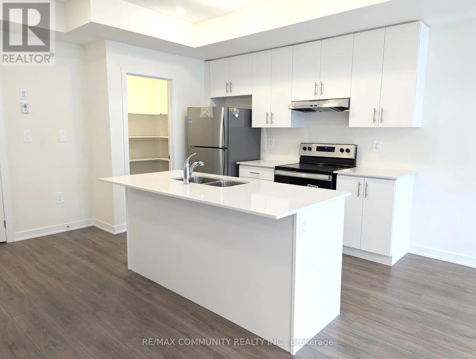 312 - 755 OMEGA DRIVE N