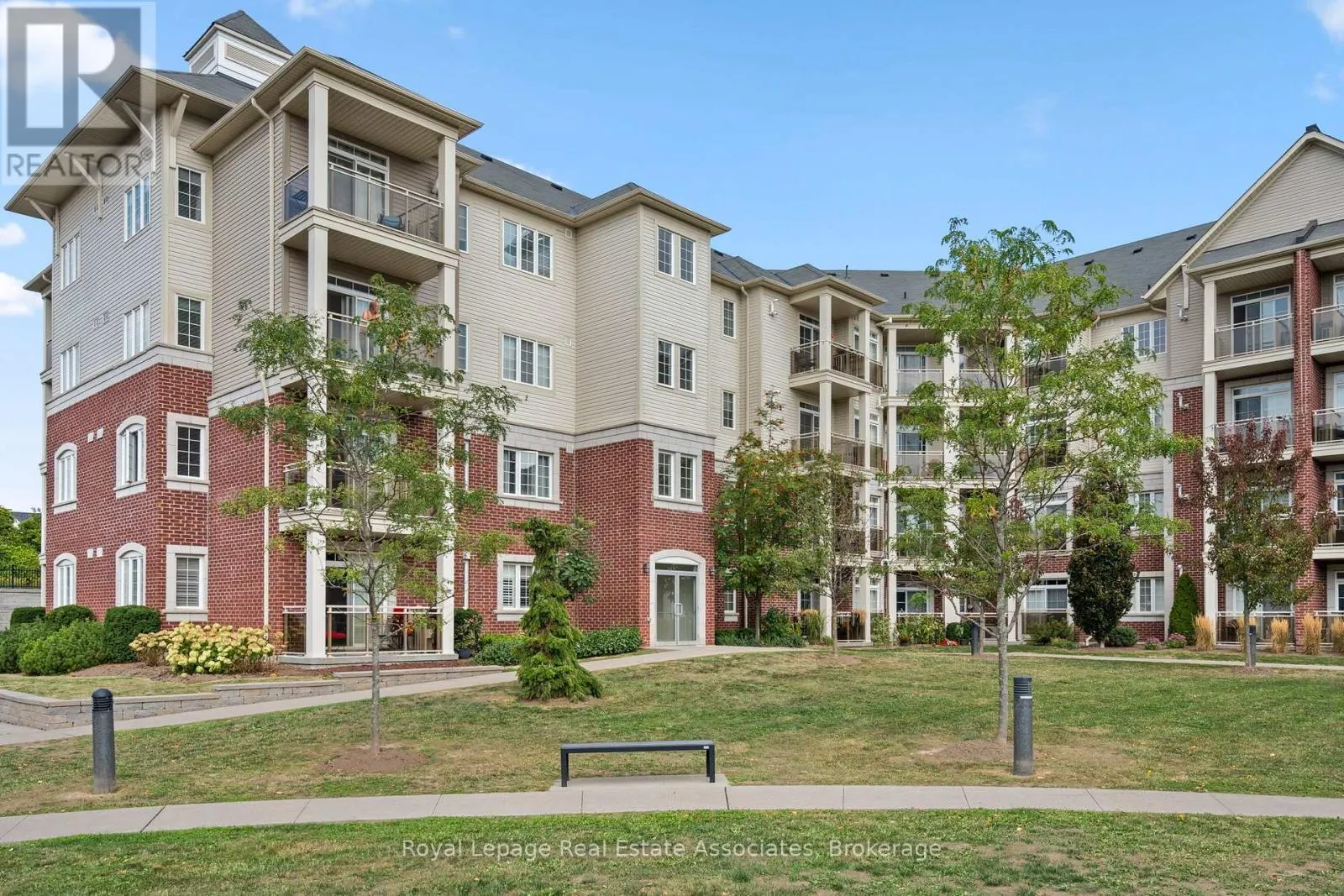 208 - 80 ASPEN SPRINGS DRIVE
