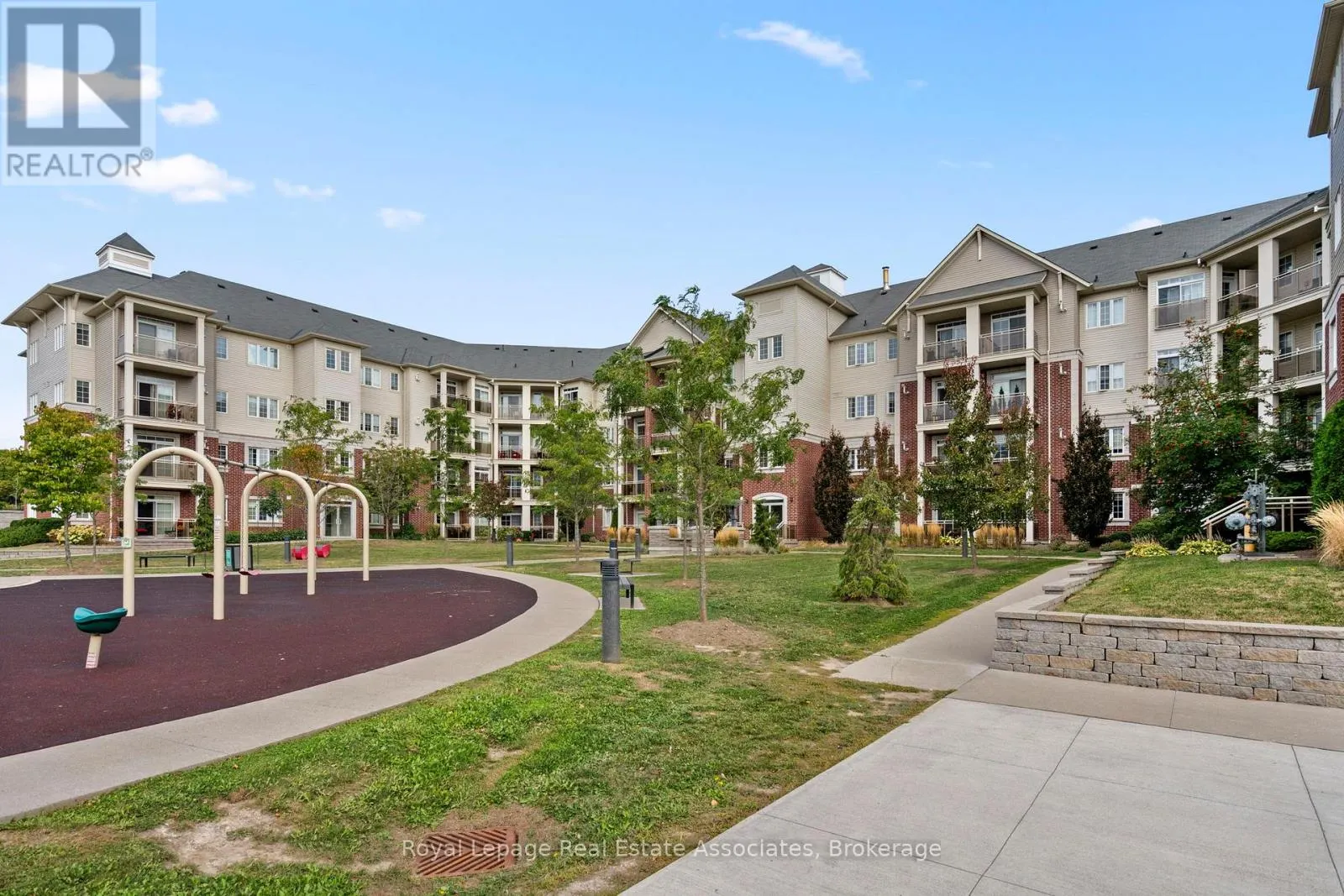 208 - 80 ASPEN SPRINGS DRIVE