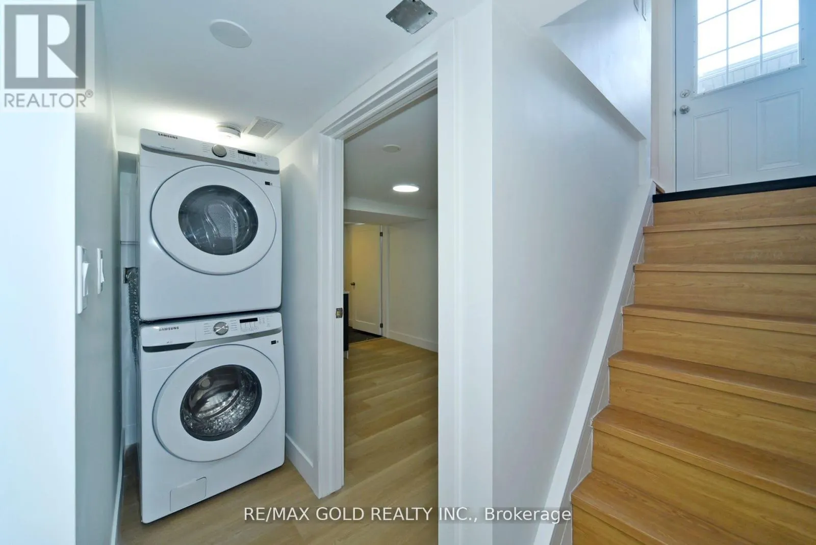 42 RIDEOUT STREET