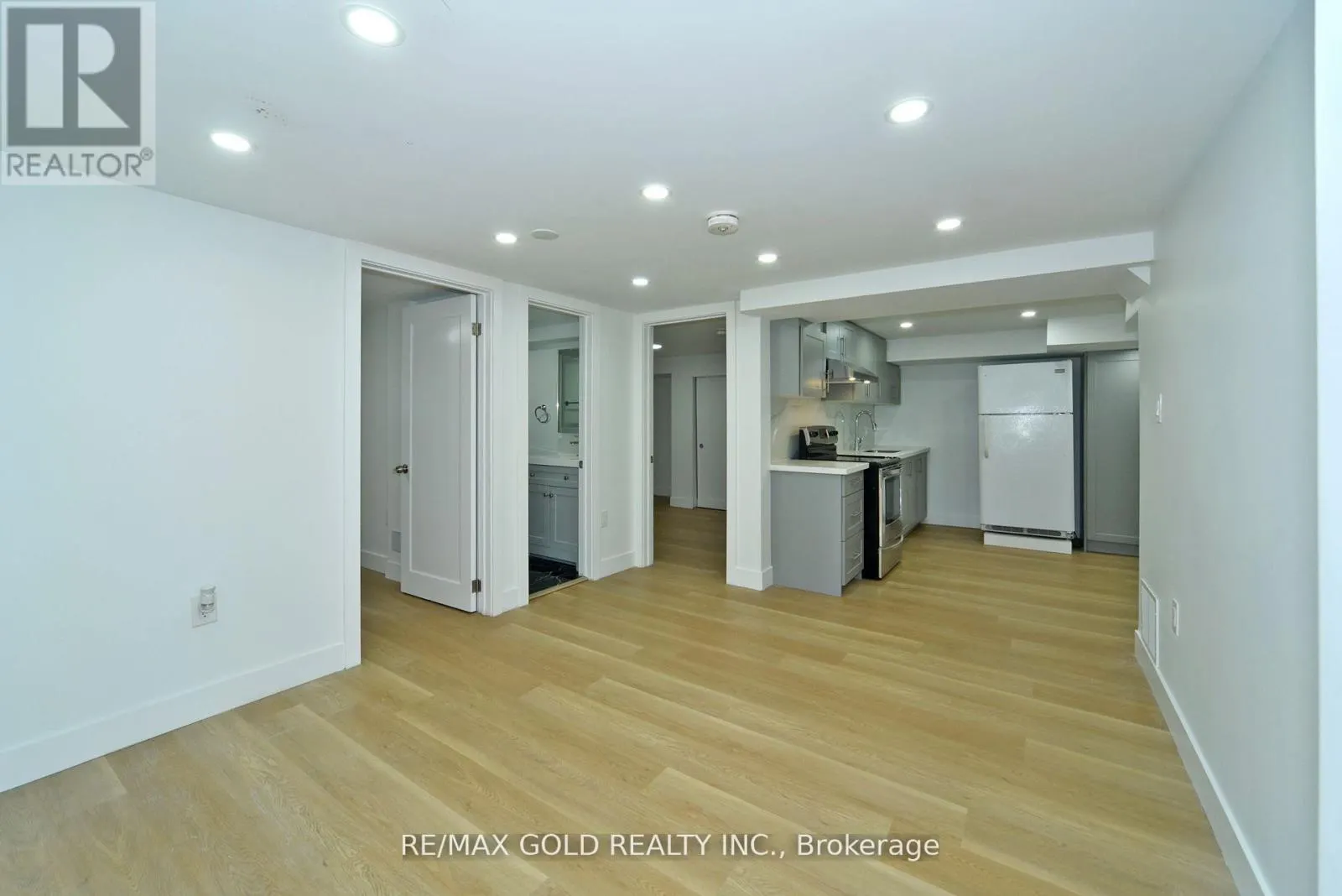 42 RIDEOUT STREET