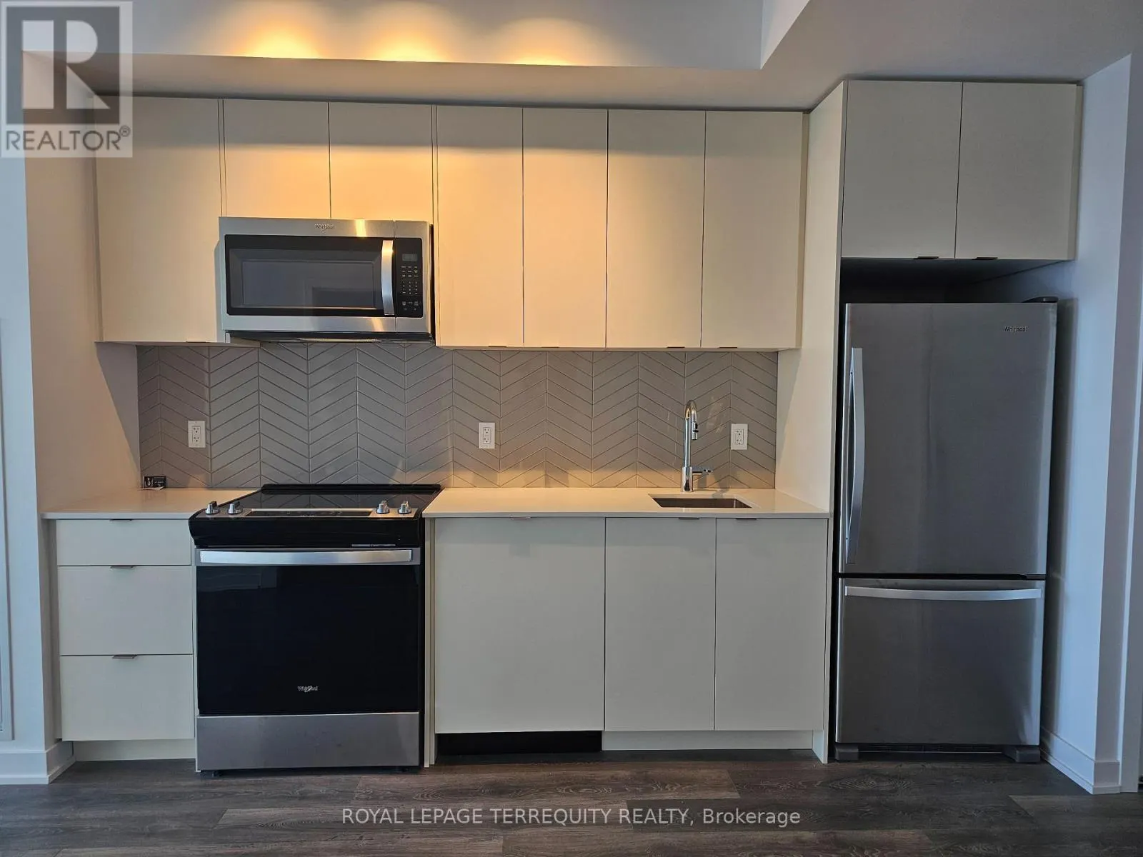 505A - 1606 CHARLES STREET