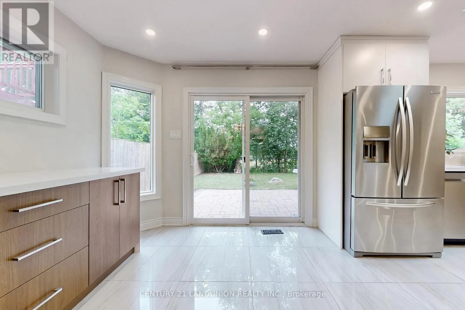 757 HUNTINGWOOD DRIVE