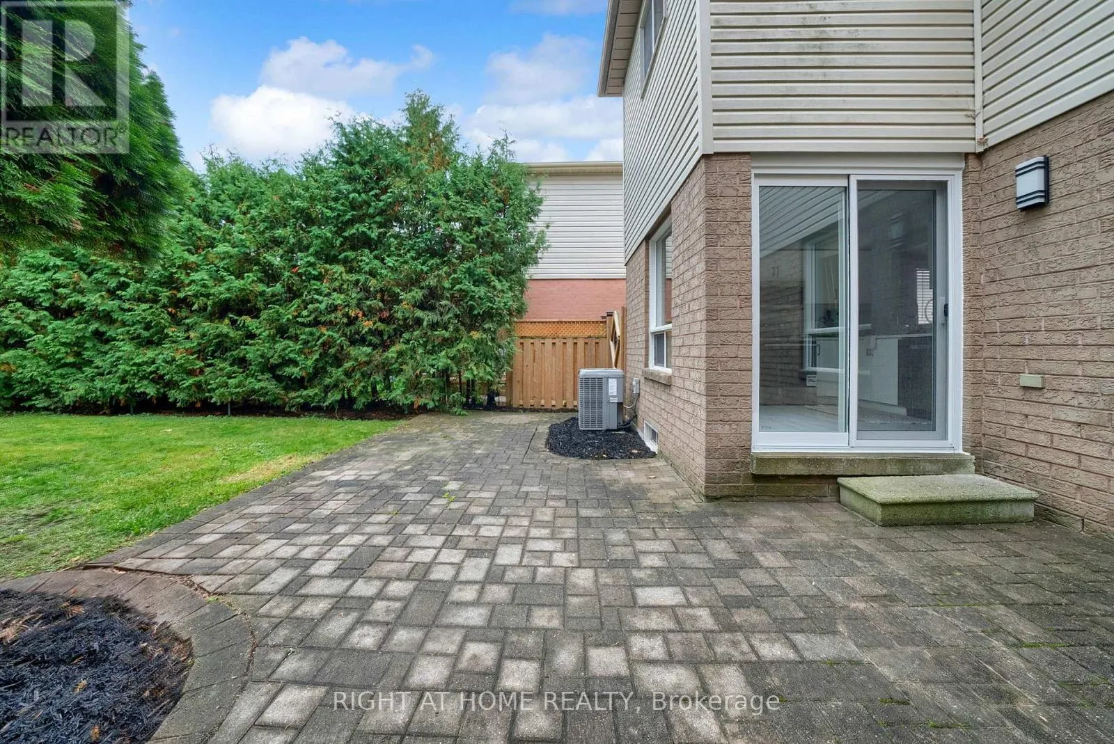 9 KERSHAW STREET