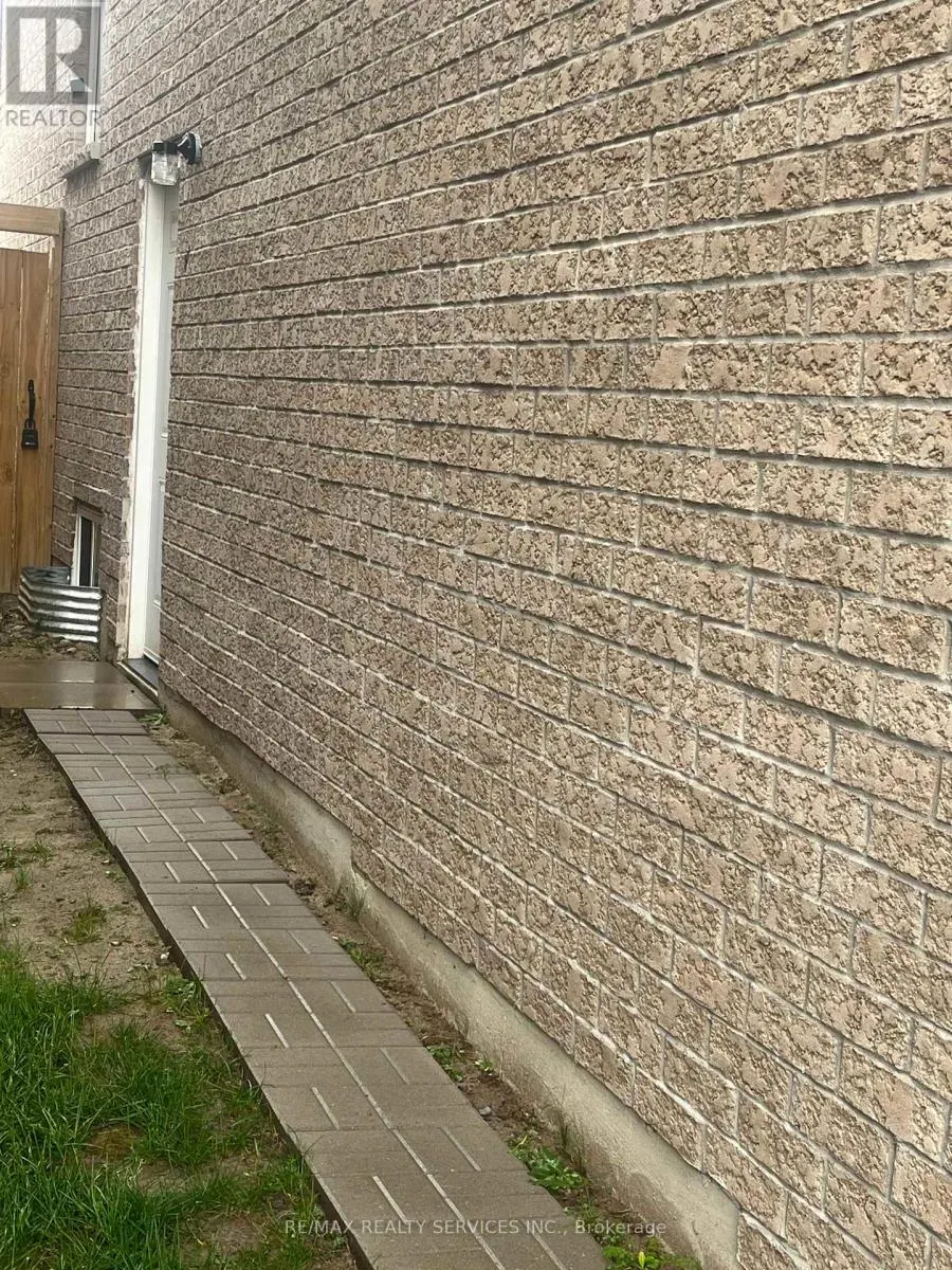 BSMT - 973 BLACK CHERRY DRIVE
