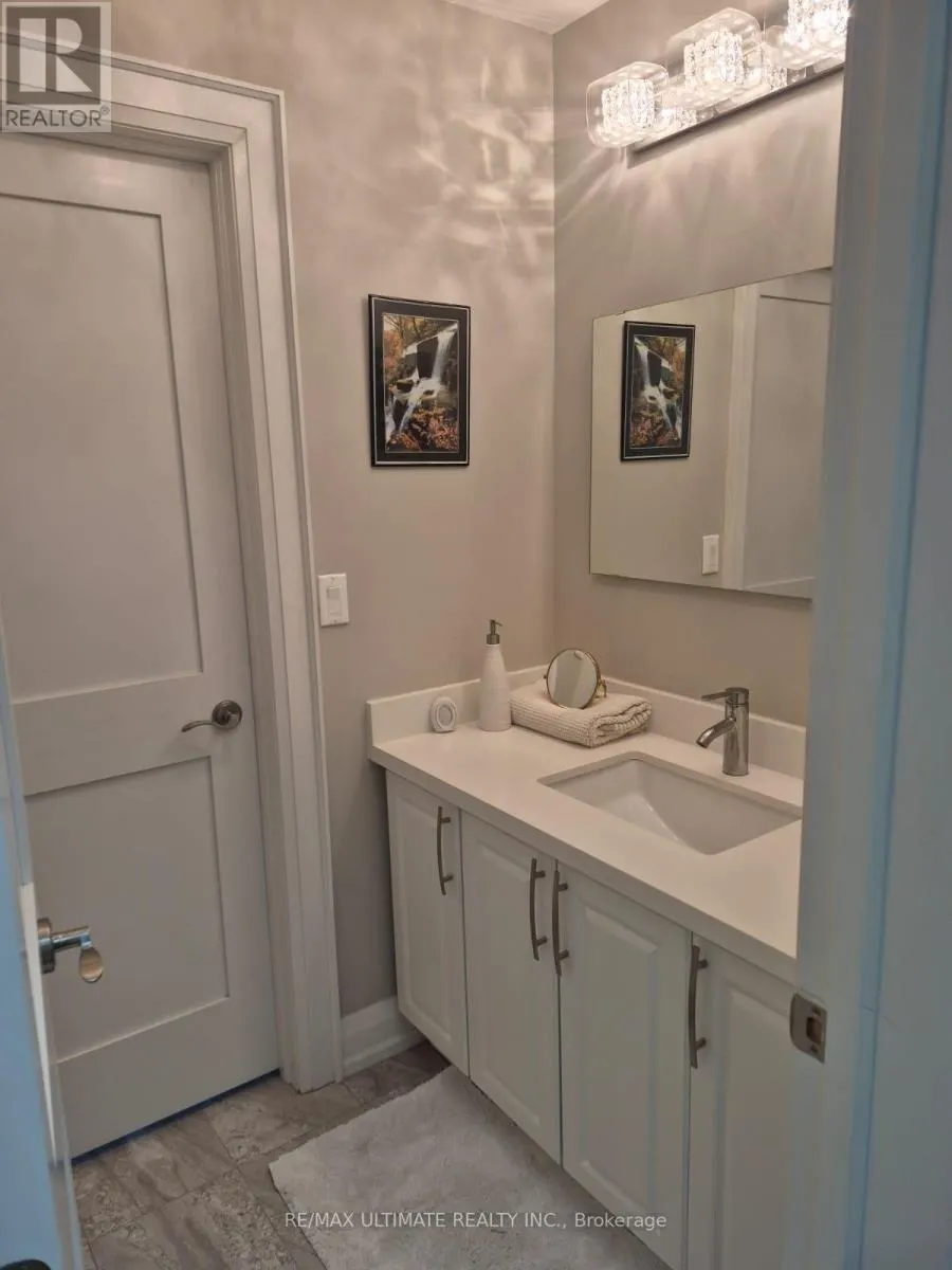 ROOM 2 - 369 LAWSON ROAD