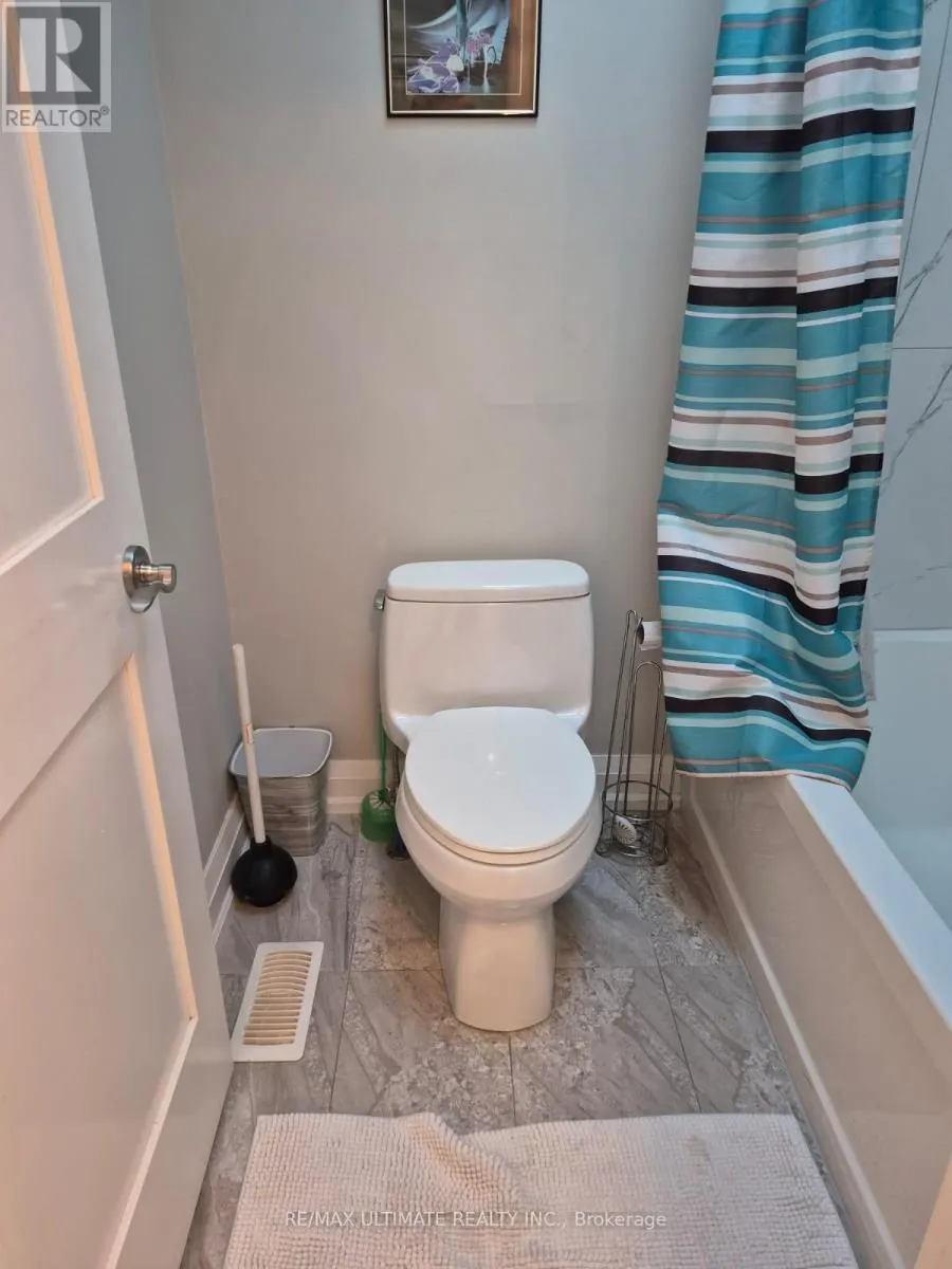 ROOM 2 - 369 LAWSON ROAD