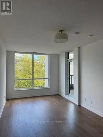 213 - 8 TRENT AVENUE, #213