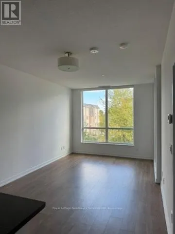 213 - 8 TRENT AVENUE, #213