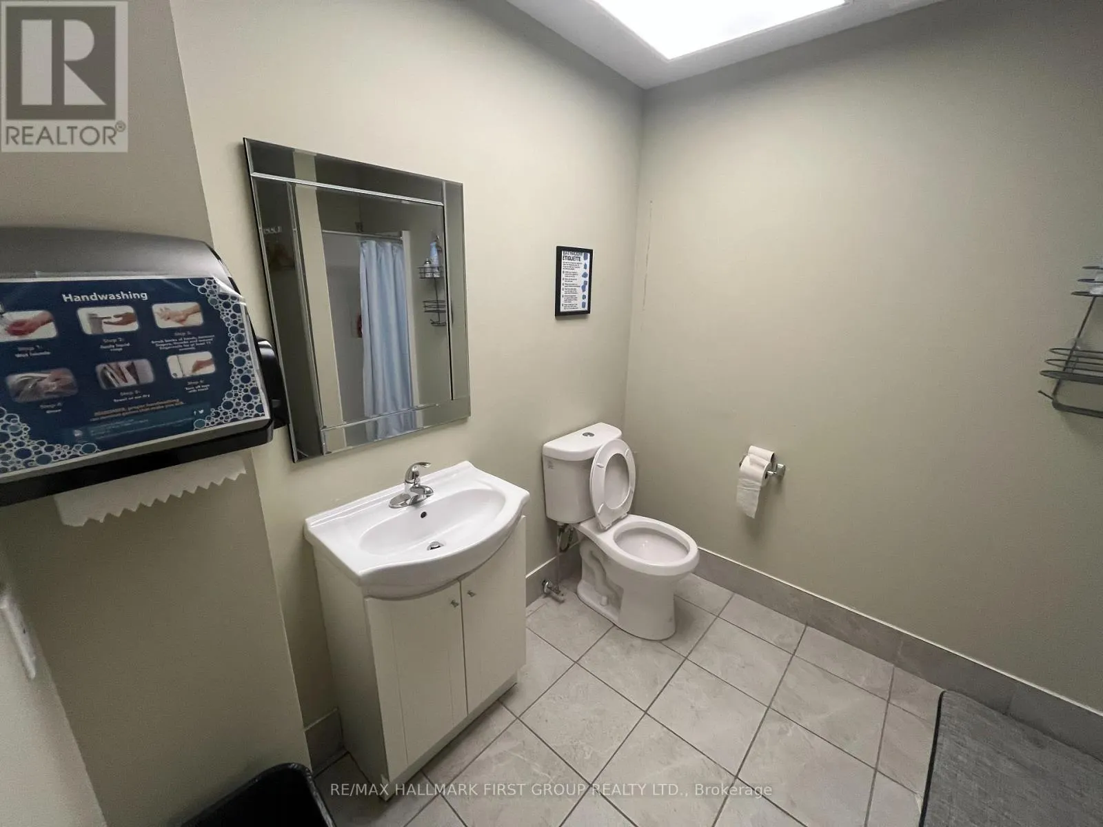 #5 - 1815 IRONSTONE MANOR