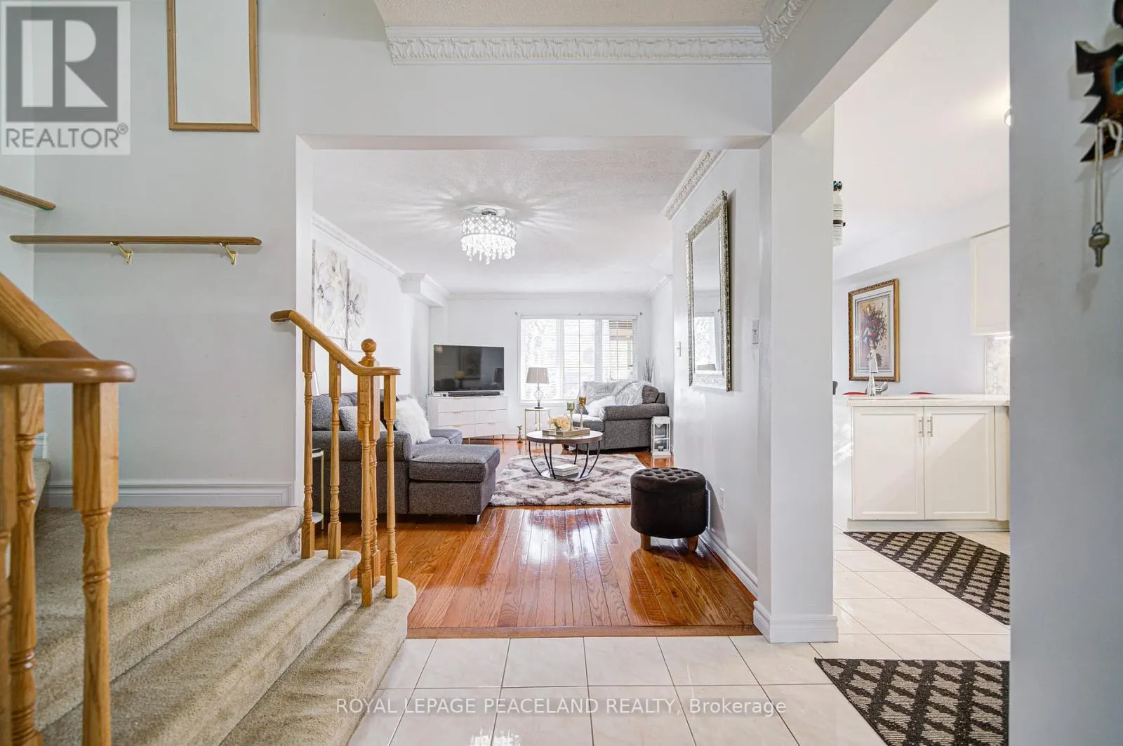 14 OGLEVIE DRIVE