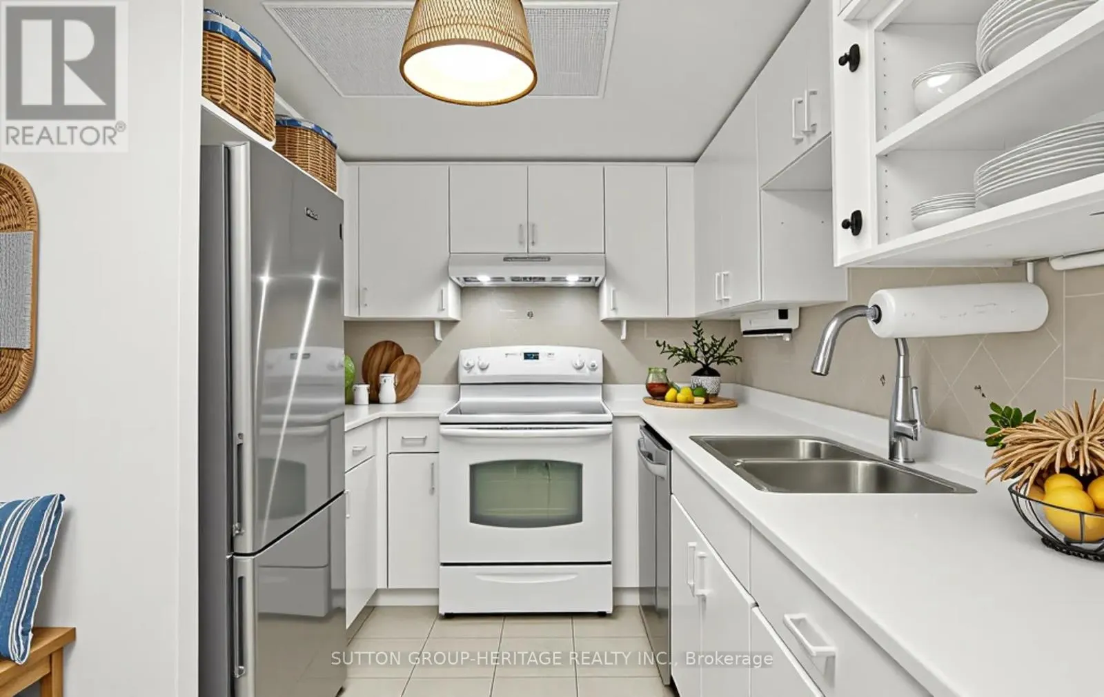 311 - 45 CUMBERLAND LANE