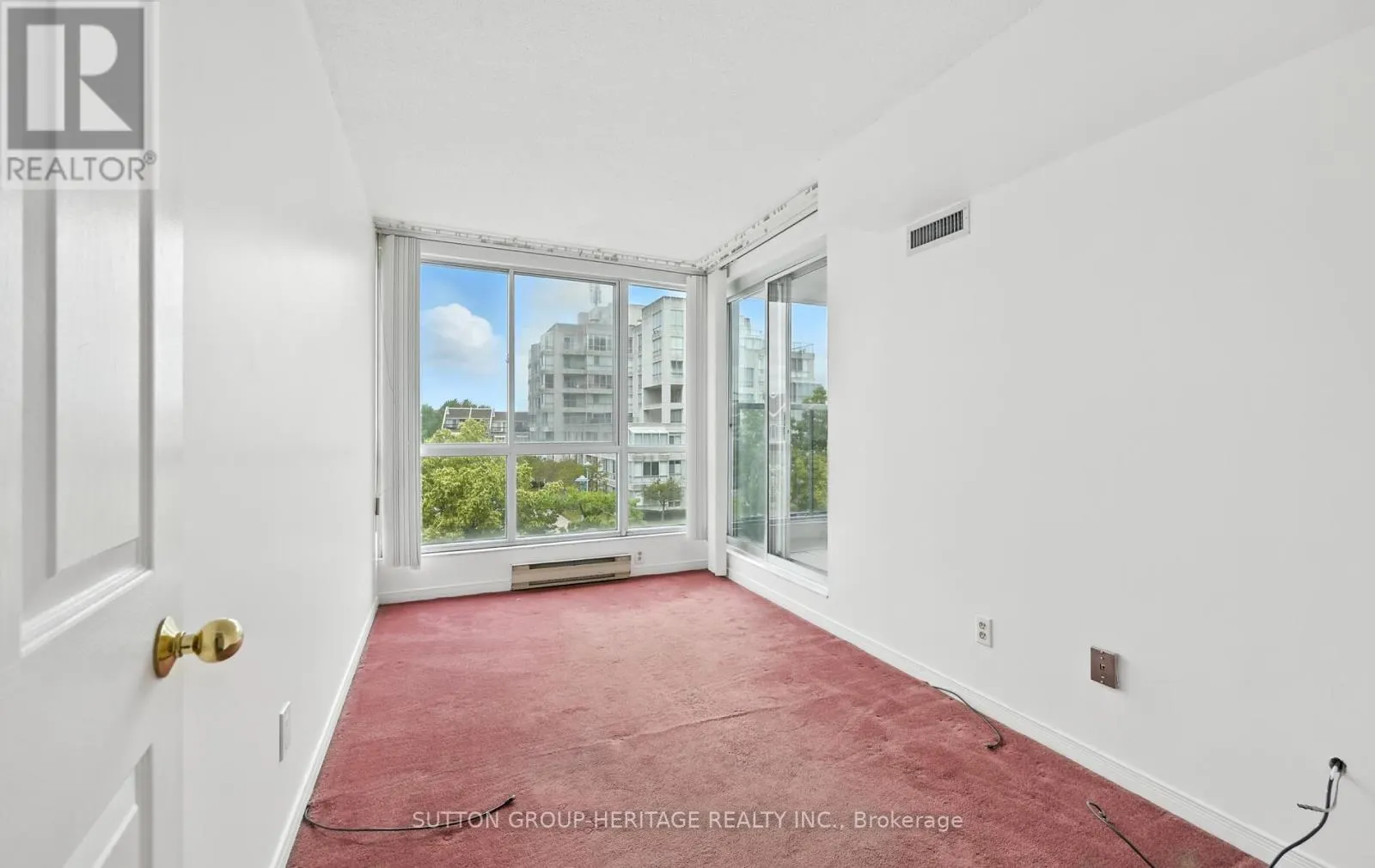 311 - 45 CUMBERLAND LANE