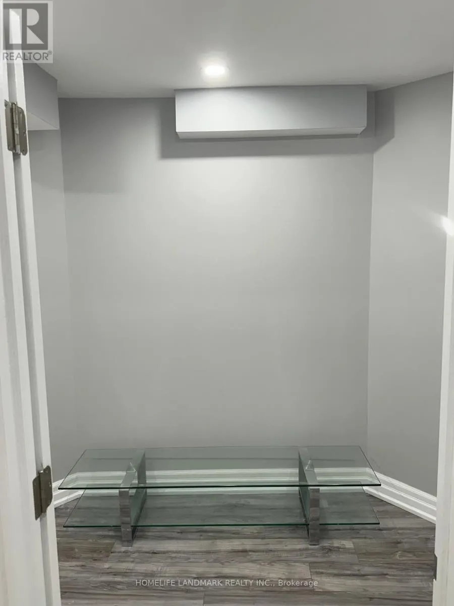 BASEMENT - 6 PICKETT STREET