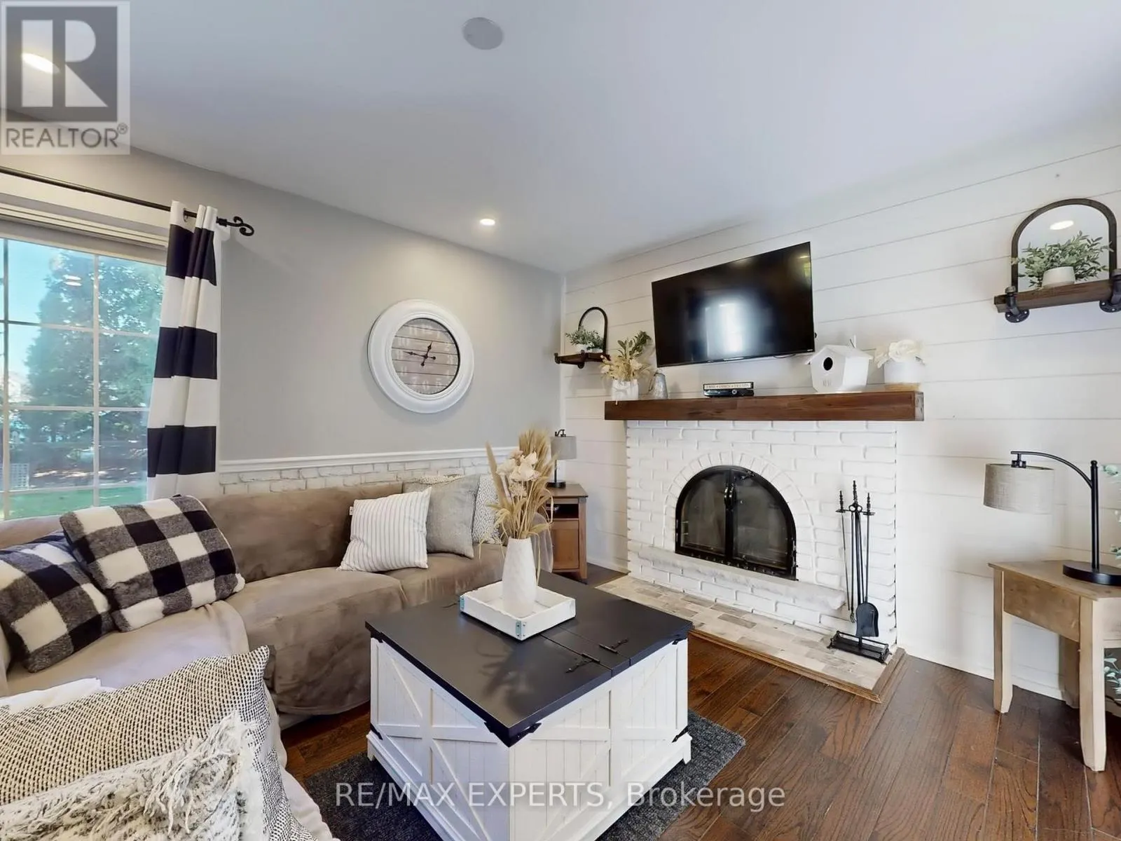 57 PEPPER TREE DRIVE