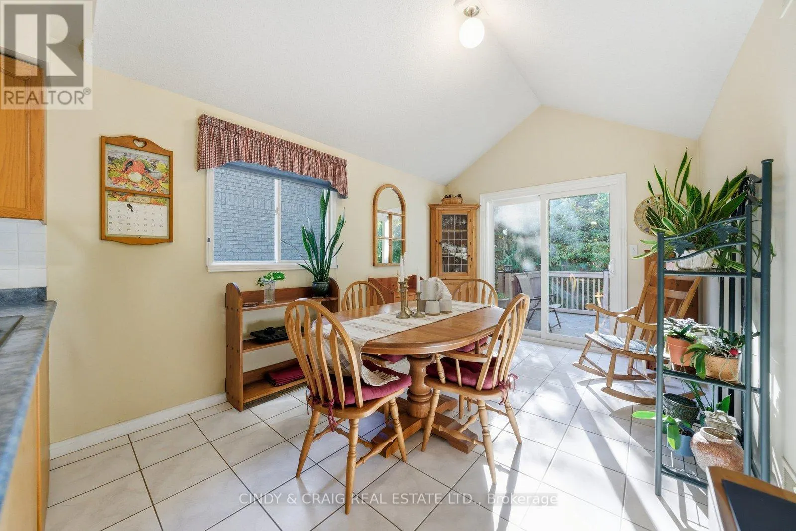 318 SANDRINGHAM DRIVE
