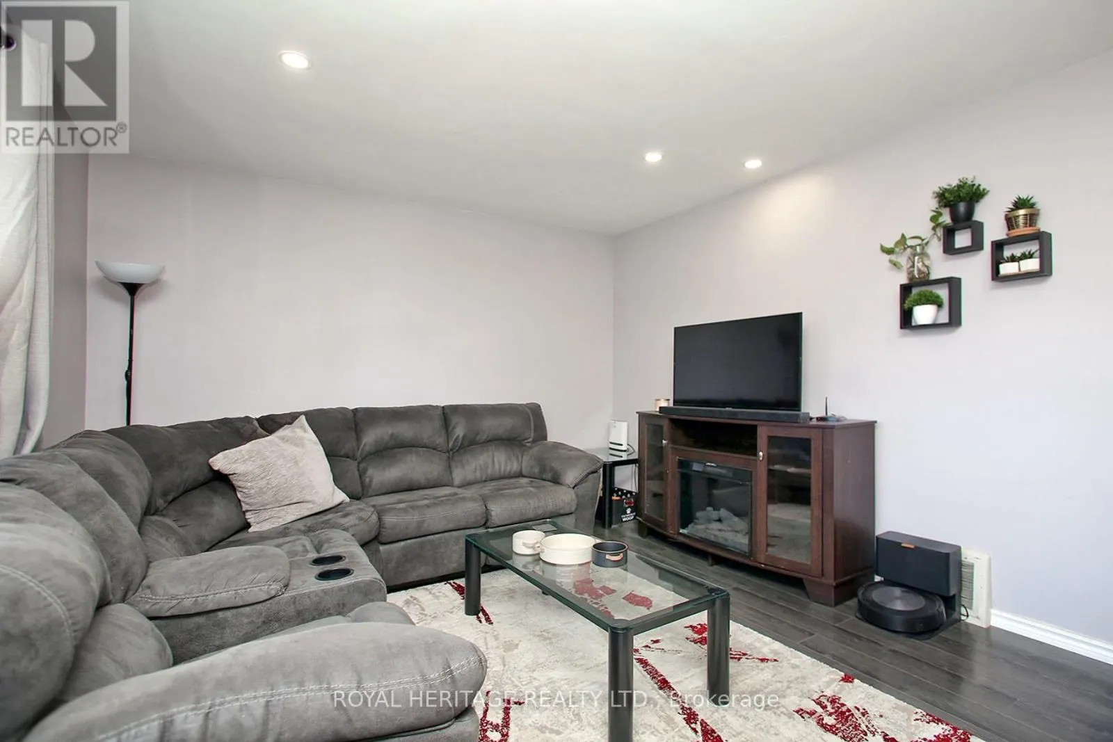 16 BURCHER ROAD