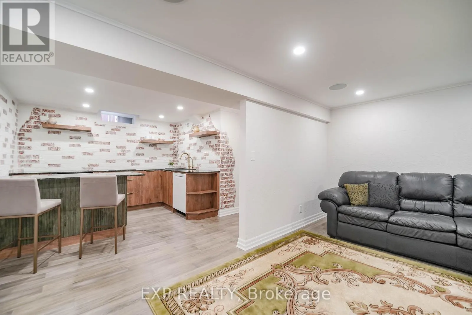 69 MULLEN DRIVE