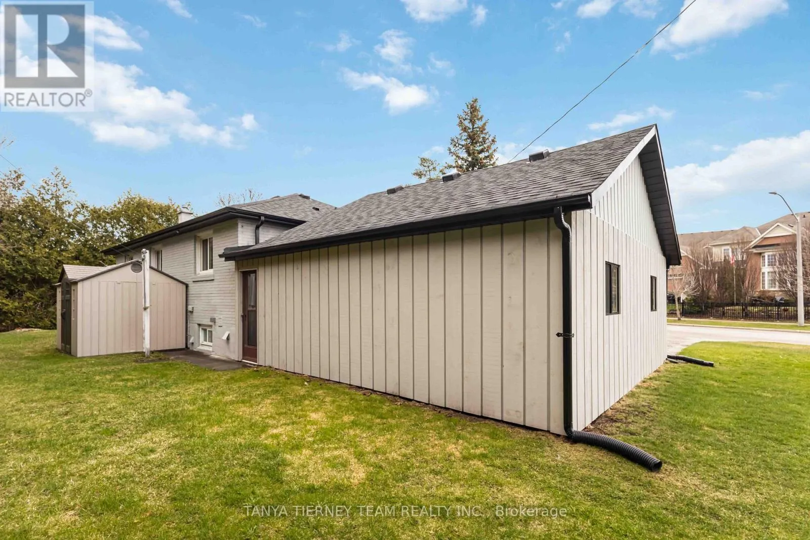 14 HEBER DOWN CRESCENT