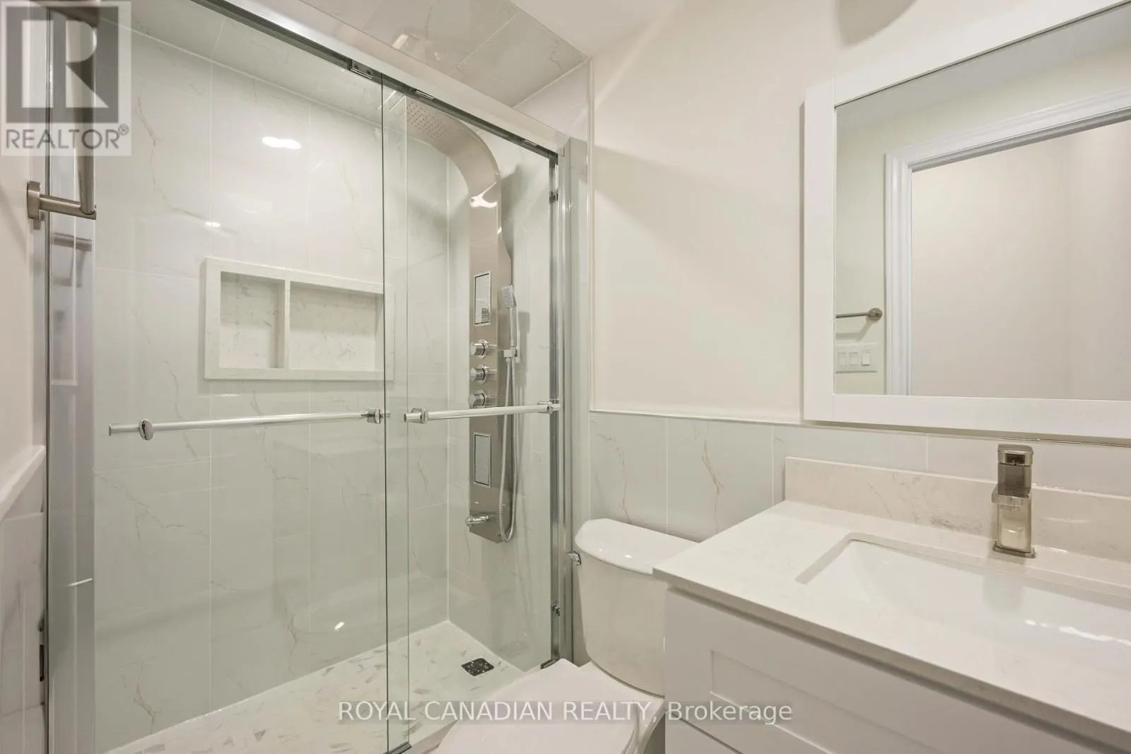 BSMT - 3 BRODEN CRESCENT