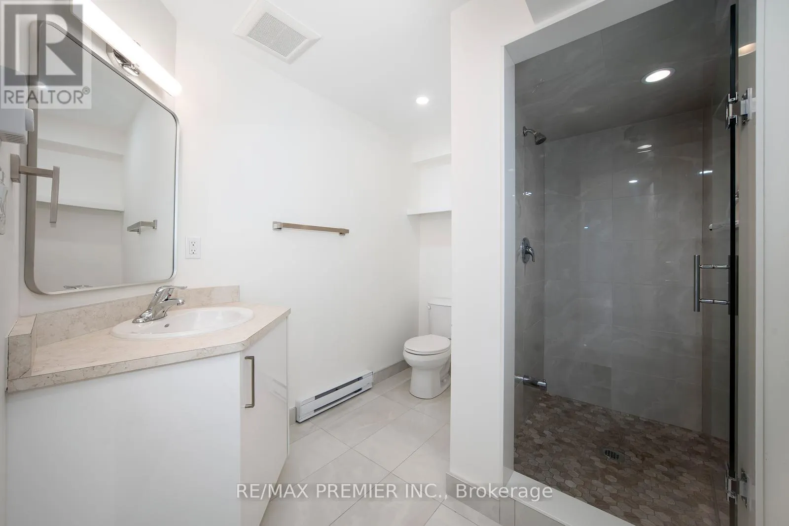 LOWER - 1058 CAMEO STREET