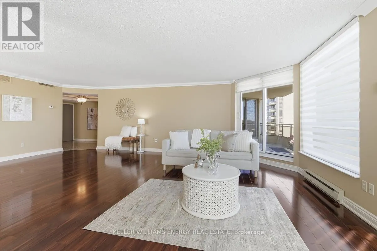 1004 - 700 WILSON ROAD N, #1004