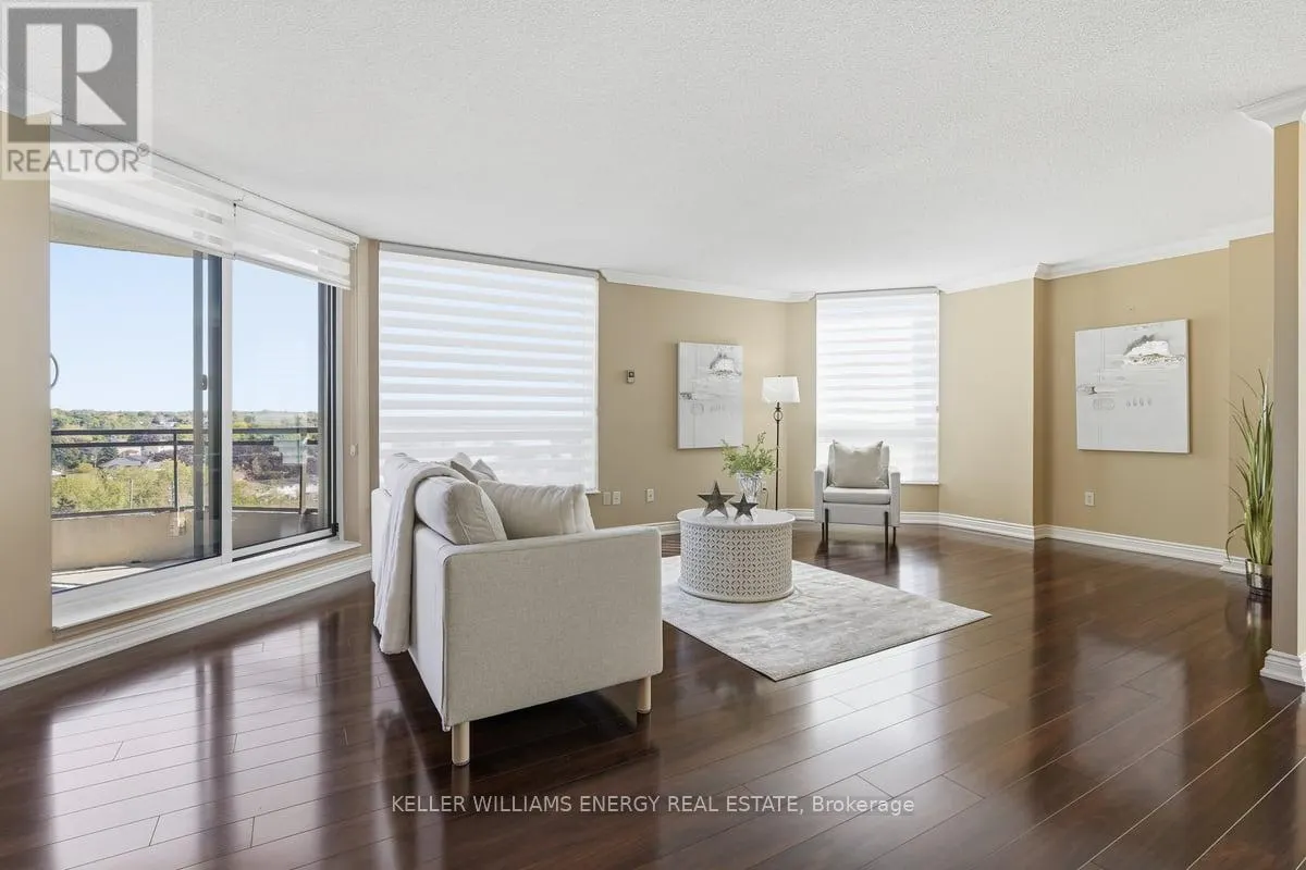 1004 - 700 WILSON ROAD N, #1004