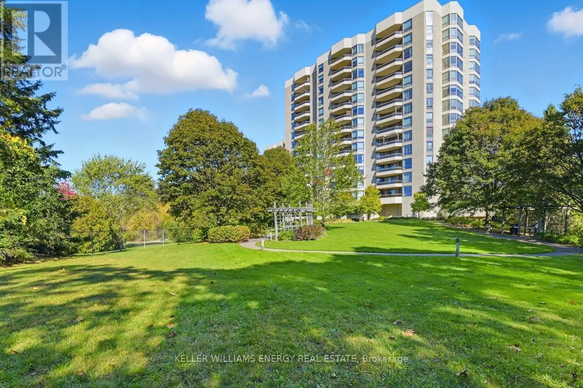 1004 - 700 WILSON ROAD N, #1004