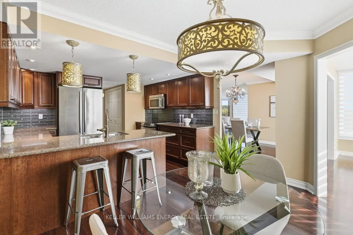 1004 - 700 WILSON ROAD N, #1004