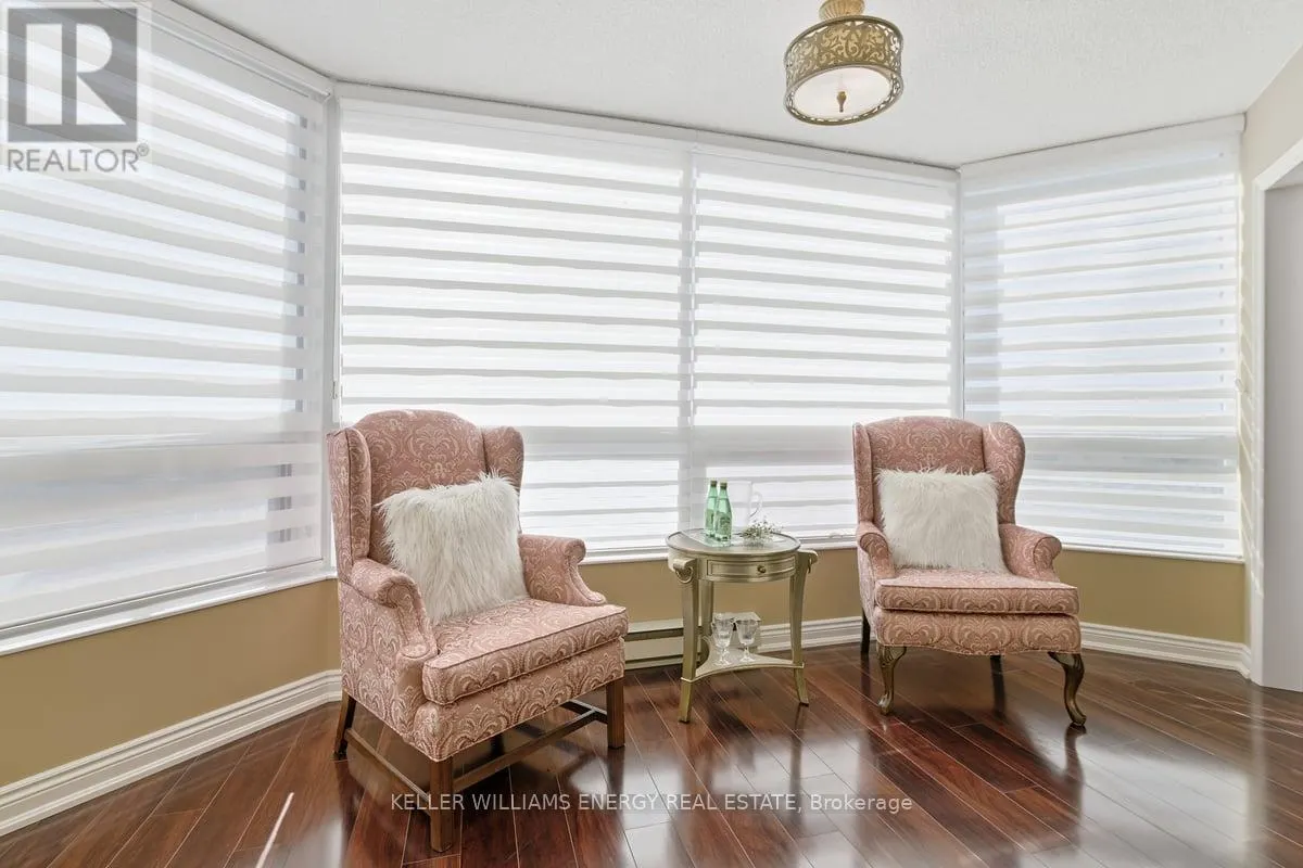 1004 - 700 WILSON ROAD N, #1004
