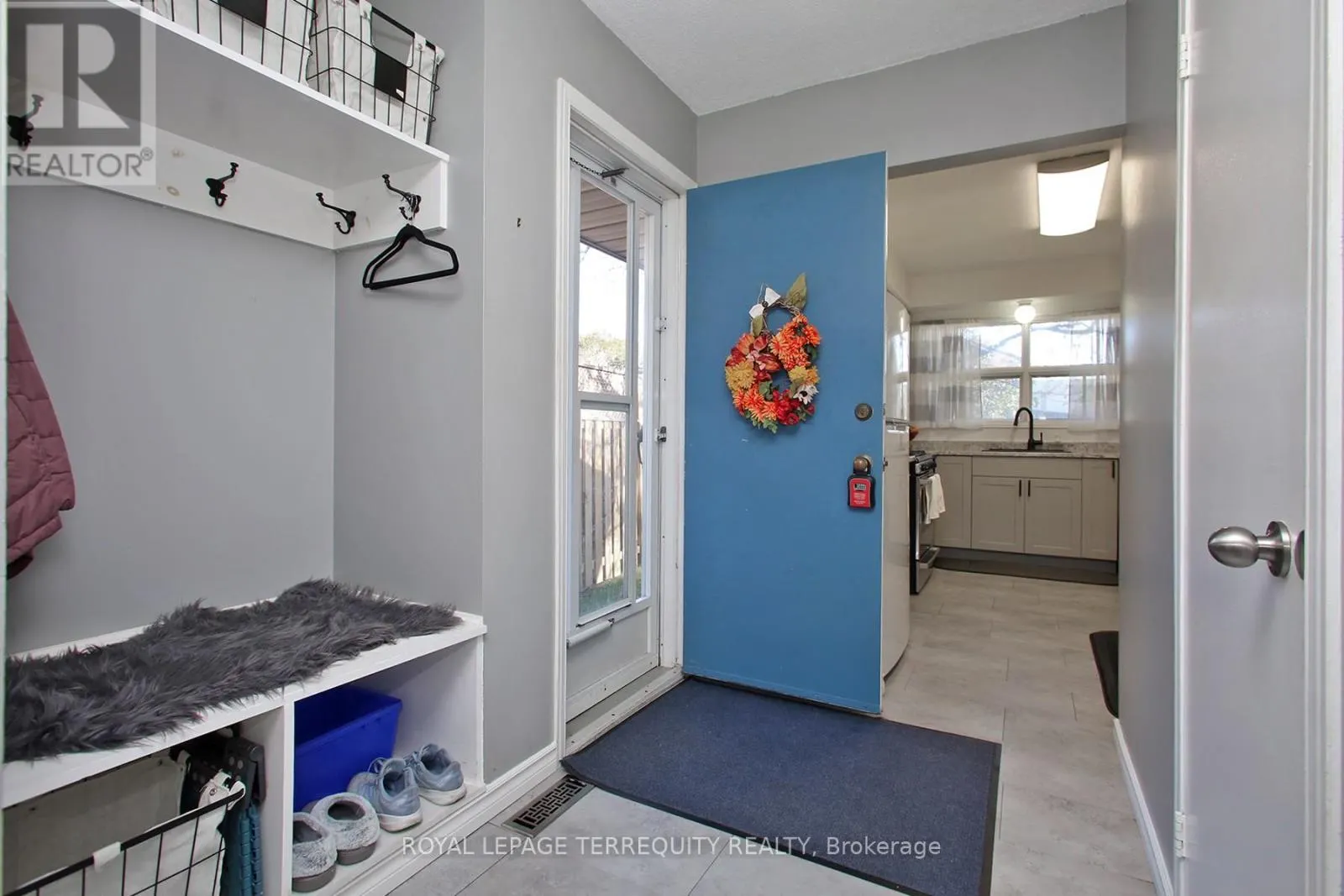 87 ANDREA ROAD