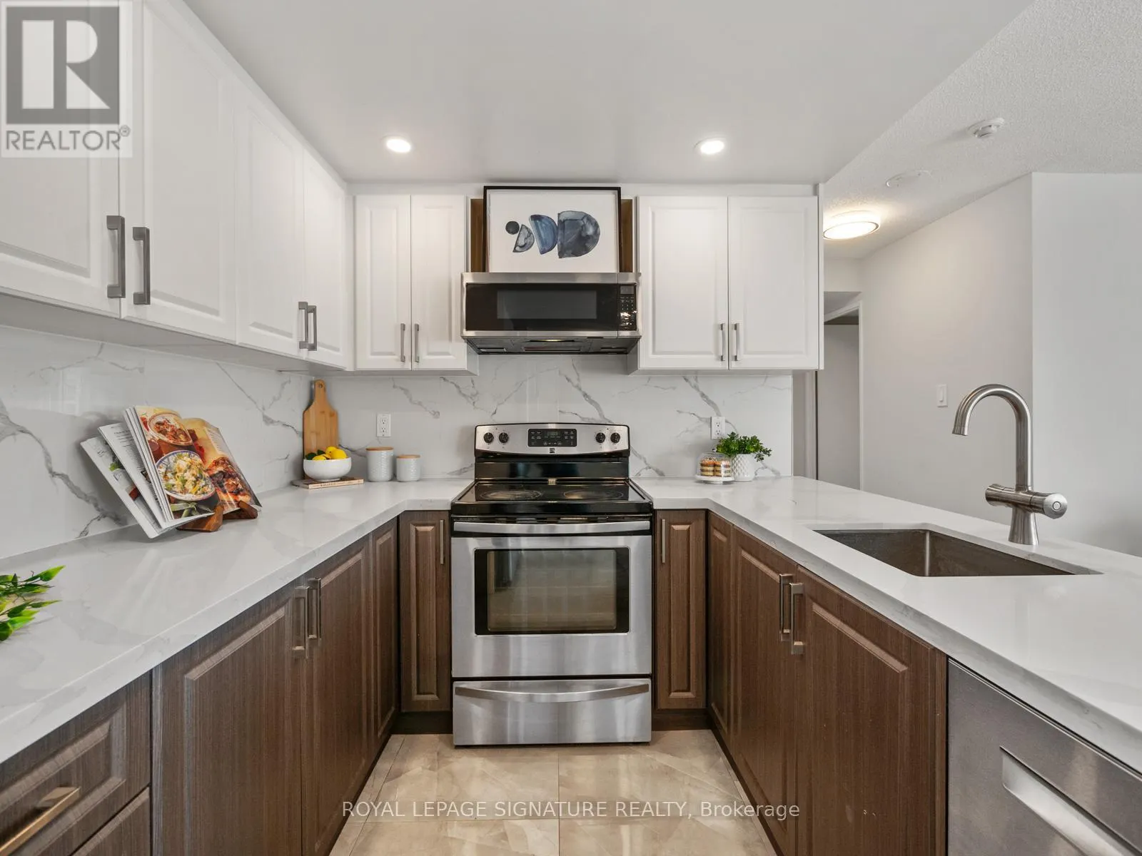519 - 3050 ELLESMERE ROAD