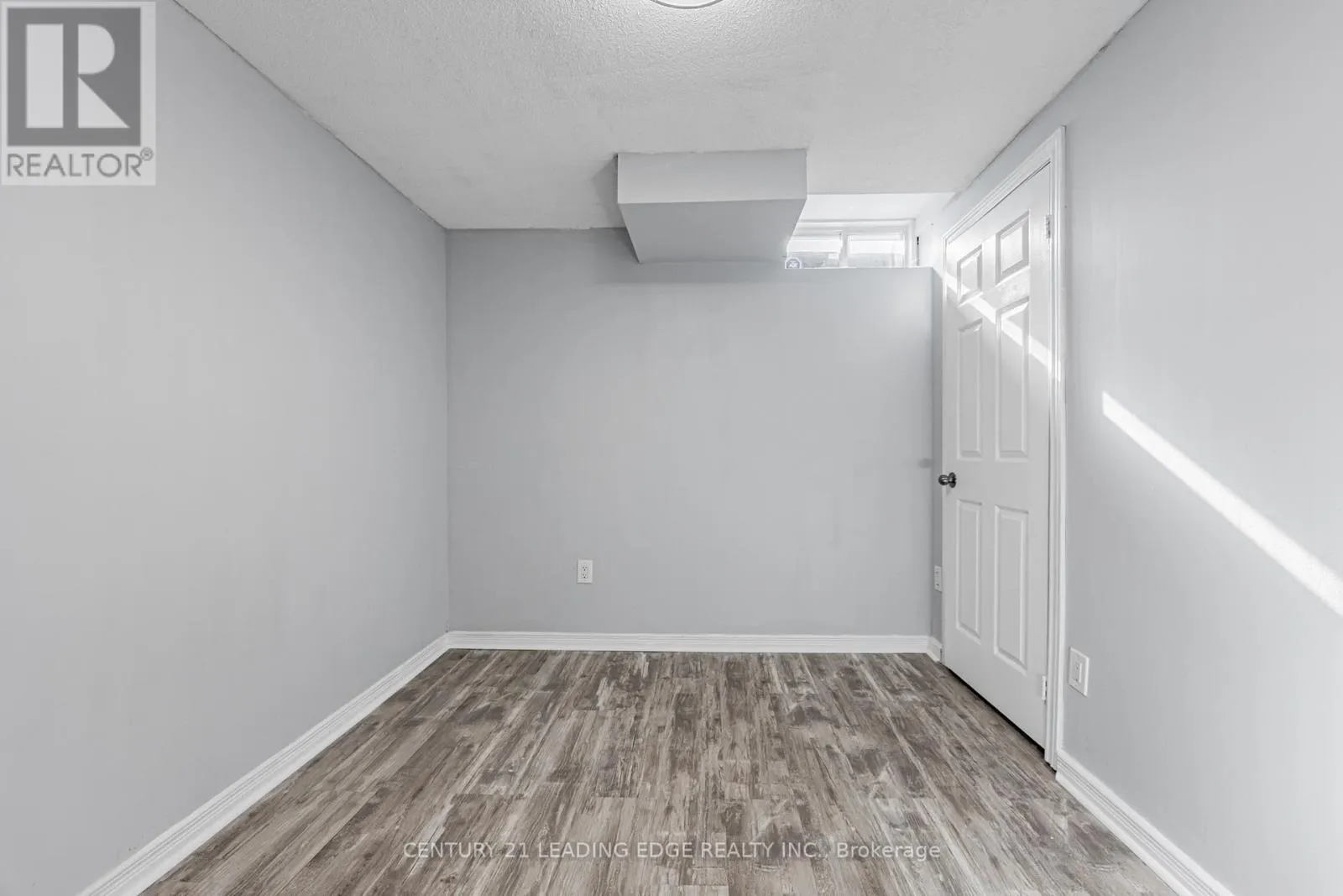 9 PORTAGE TRAIL