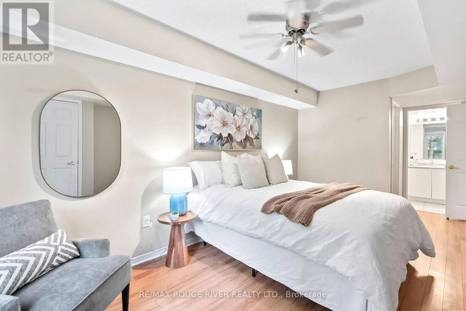 1 - 12 PETRA WAY, #1
