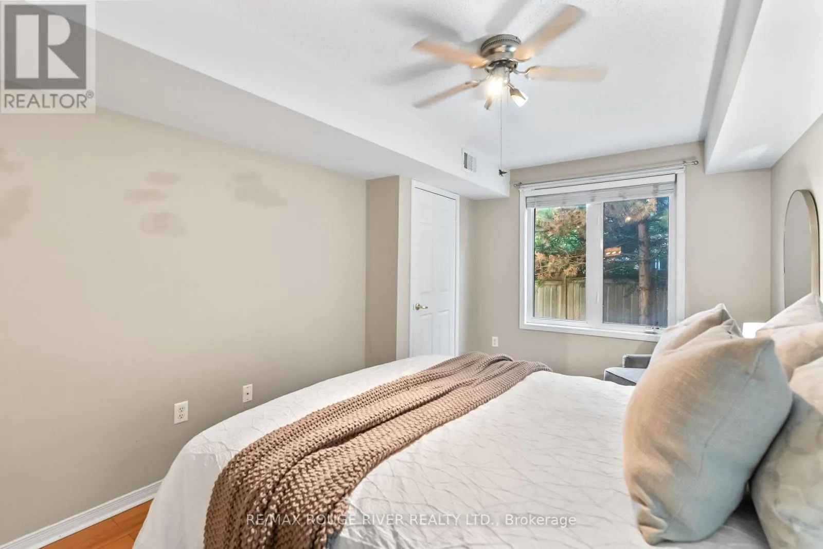 1 - 12 PETRA WAY, #1